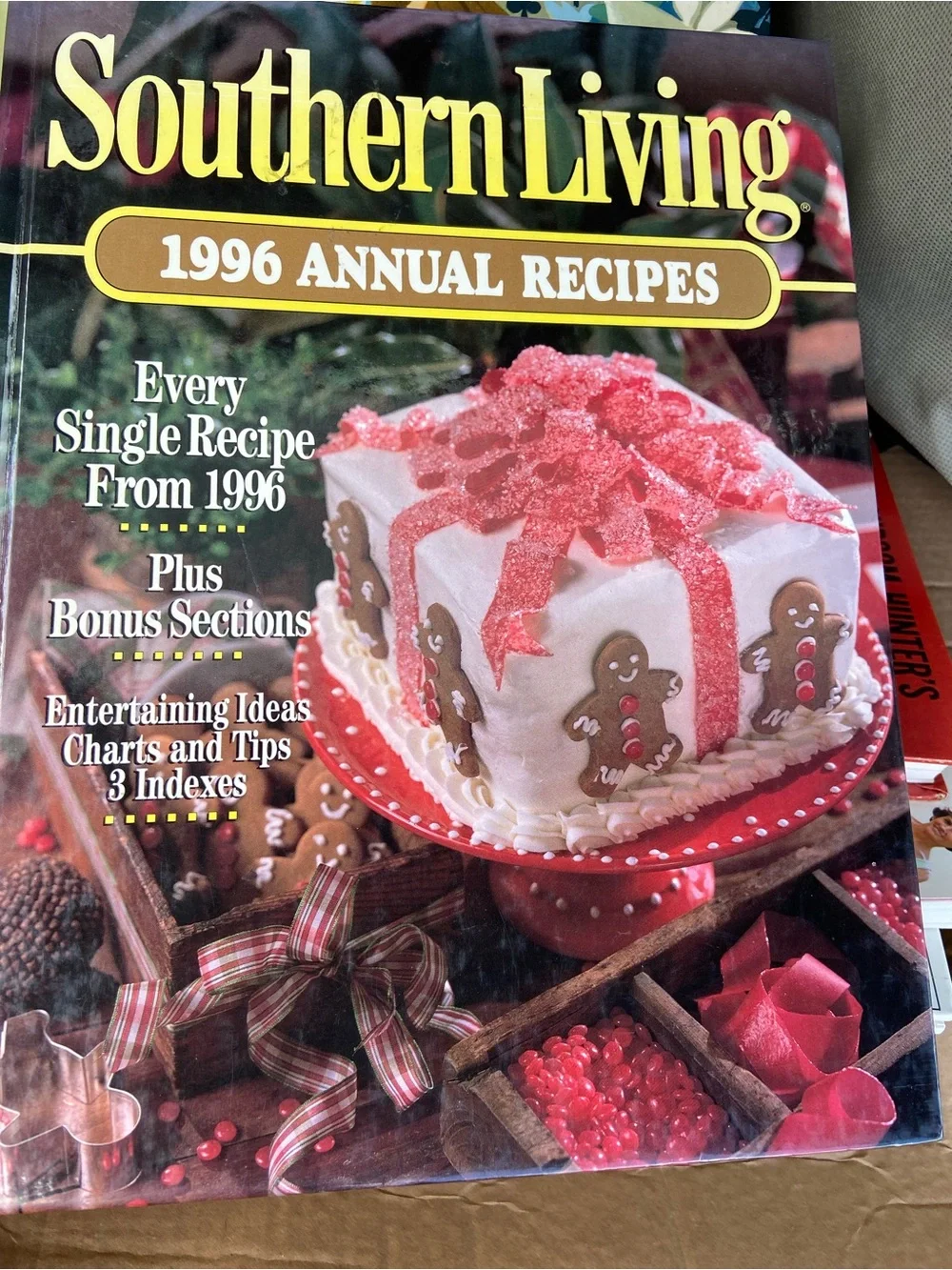 Southern Living Vintage 90s 1990s 1996 cookbook gingerbread man cookies cake pie